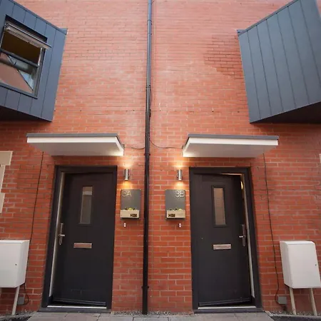 度假居 Higgihaus #3b 4 Bed Monday - Friday Whole House *